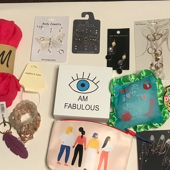 👀 I Am Fabulous 11 Items Bundle Gift Set - Picture 2 of 16